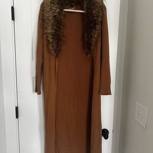 Show Me Your MuMu Brown Long Sleeve Sweater with Faux Fur Collar